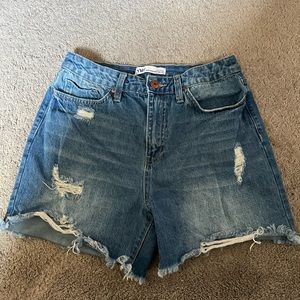 YMI Jean Shorts, Size 9/29 fits like a 8